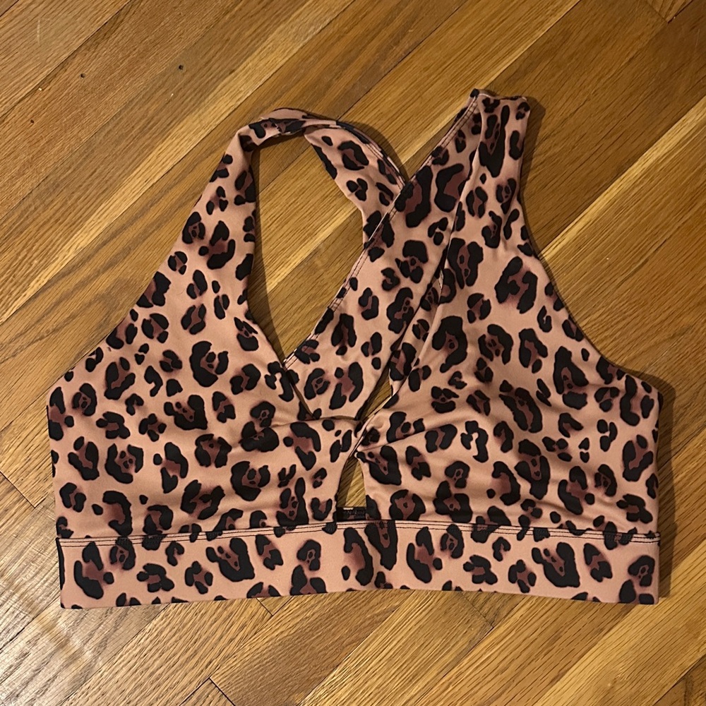 Fabletics Oasis Leopard Print Sports Bra